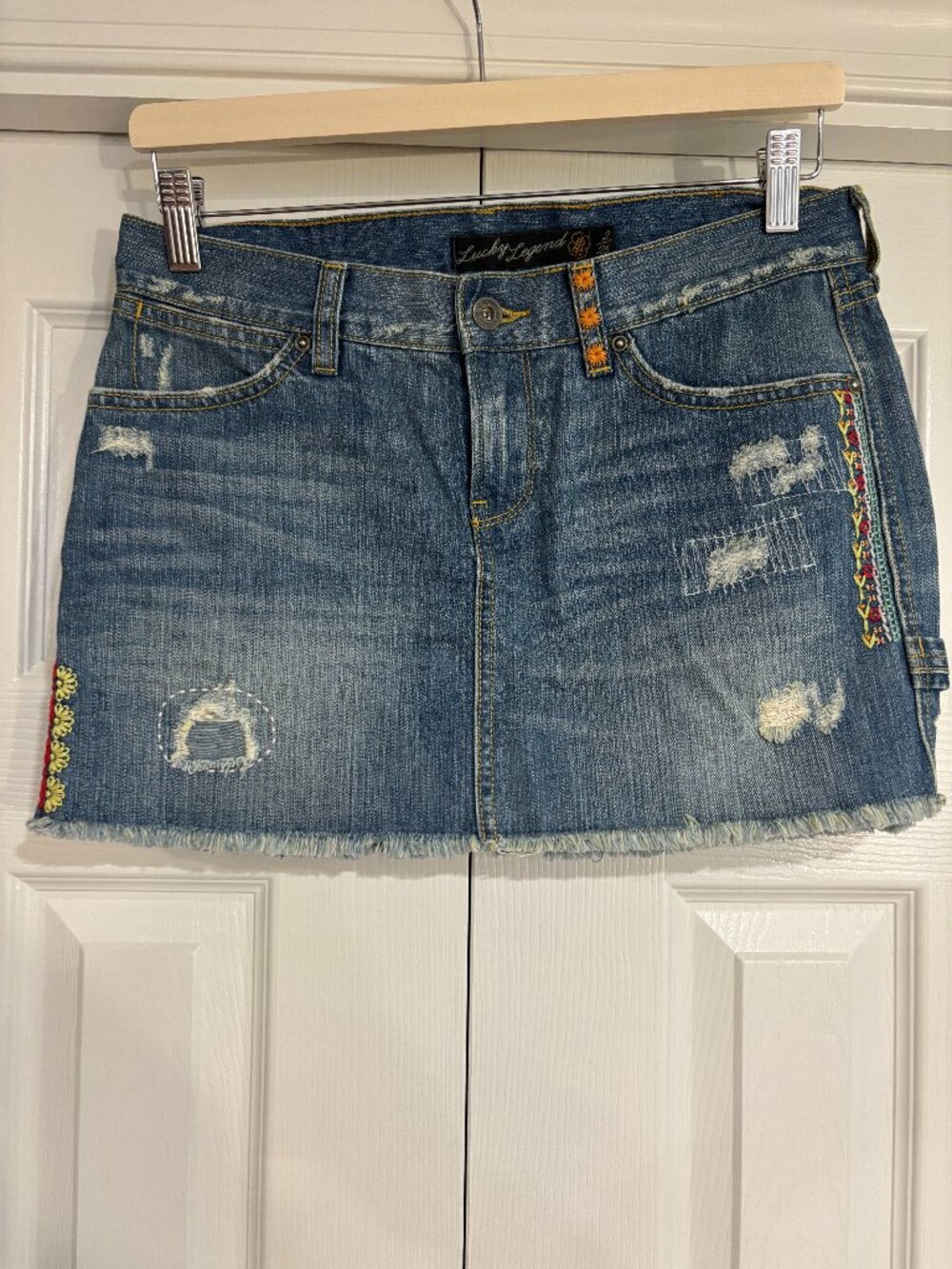 Lucky Brand Legend Denim Mini Skirt w/ Patches & Embroidery Carpenter 90s style
